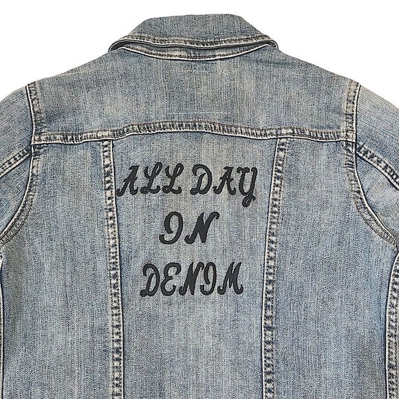 NWOT Levi’s The Bay Trucker Jacket - Picture 4 of 15